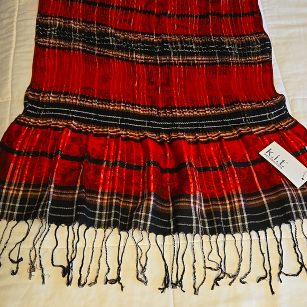 Lovely Plaid shirred cotton Scarf Wrap Shawl NWT - Picture 7 of 10